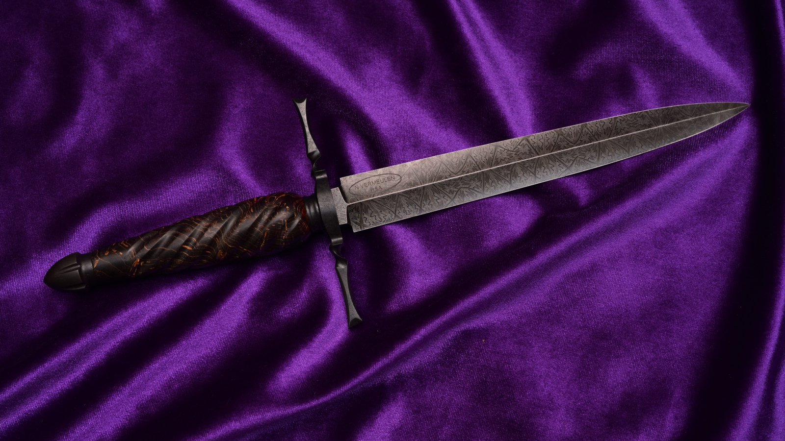 Custom Dagger